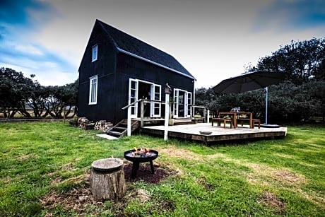 Kakariki Cottage