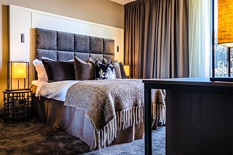 Two-Bedroom Apartment (Spa not included)