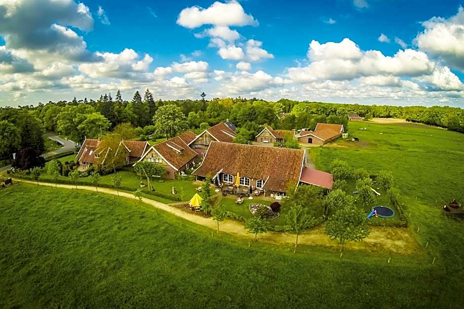 Photo 1 of 40 of Hotel & Lodges Erve Bruggert