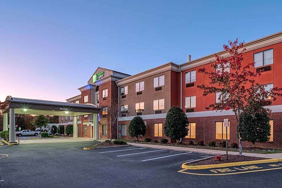 Holiday Inn Express Hotel & Suites Thornburg-S. Fredericksburg By IHG