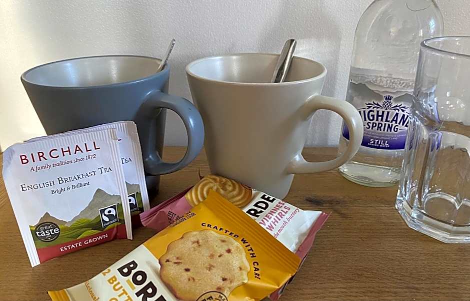 Kings Head Low House