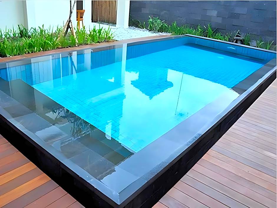 Oxy House Bali