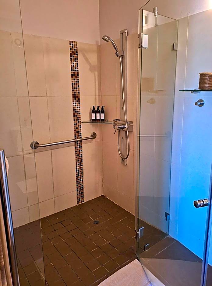 Lovane Boutique Wine Estate and Guesthouse