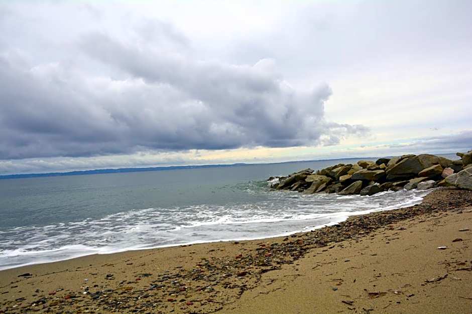 Royalty Suites Seaside