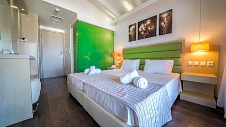 Triple Room with Panoramic Sea View