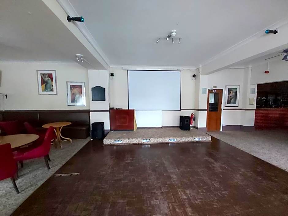 Channel View Hotel
