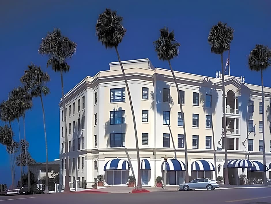Grande Colonial La Jolla