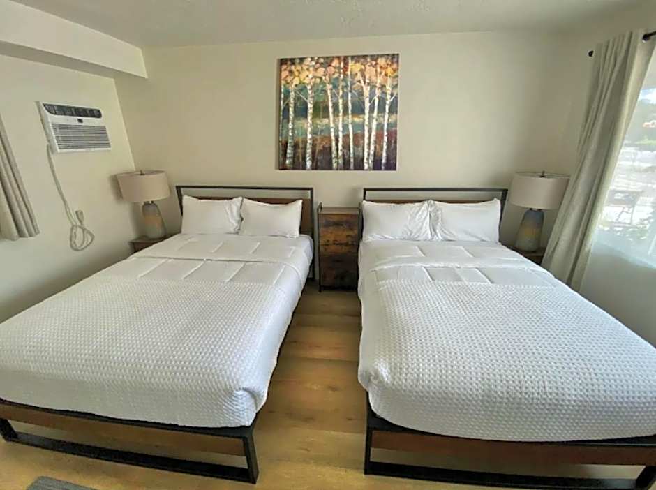 89 & Nine Motel