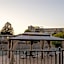 SeaSide Inn & Suites