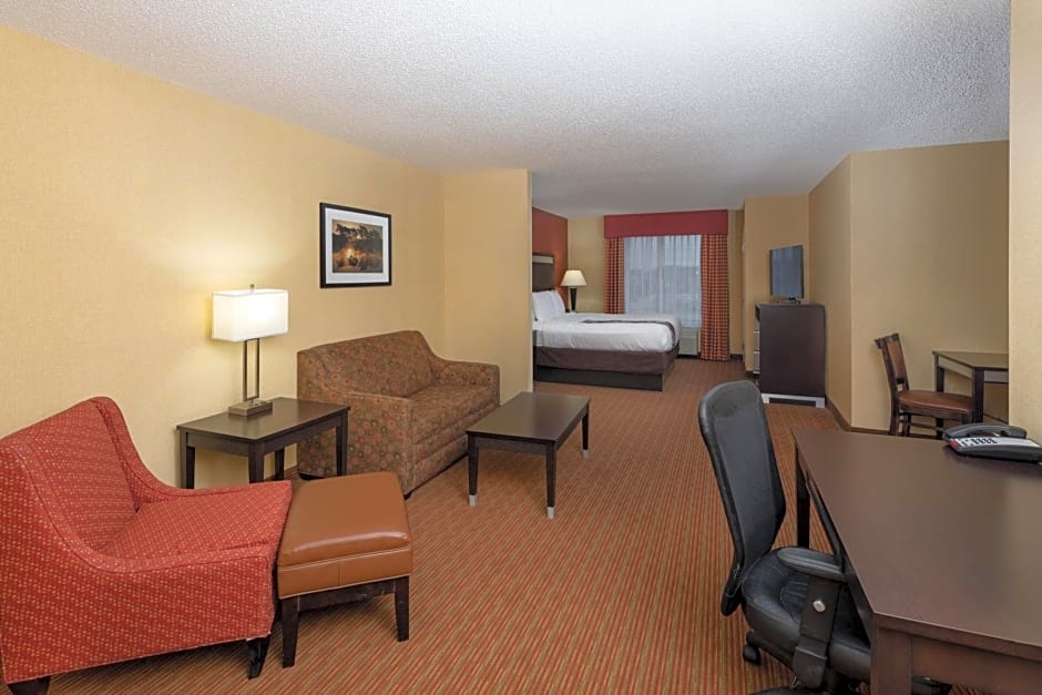 La Quinta Inn & Suites by Wyndham Warner Robins - Robins Afb