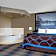 Super 8 by Wyndham Glenwood