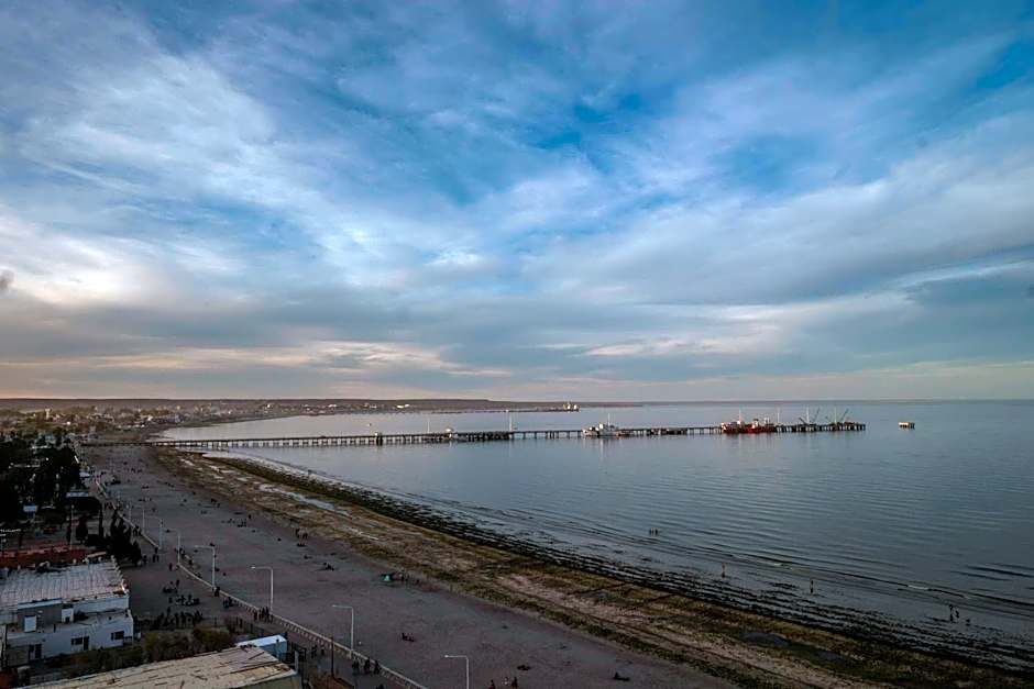 Dazzler by Wyndham Puerto Madryn