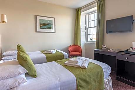 Twin Room with Sea View