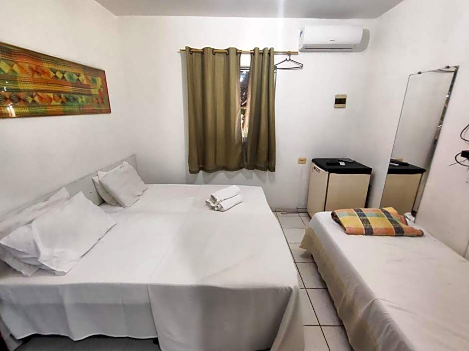 Pousada Tiriri Guesthouse
