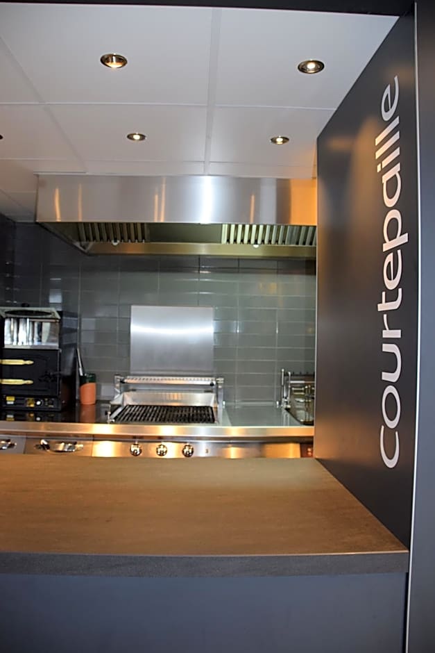 ibis Saint-Denis Stade Ouest