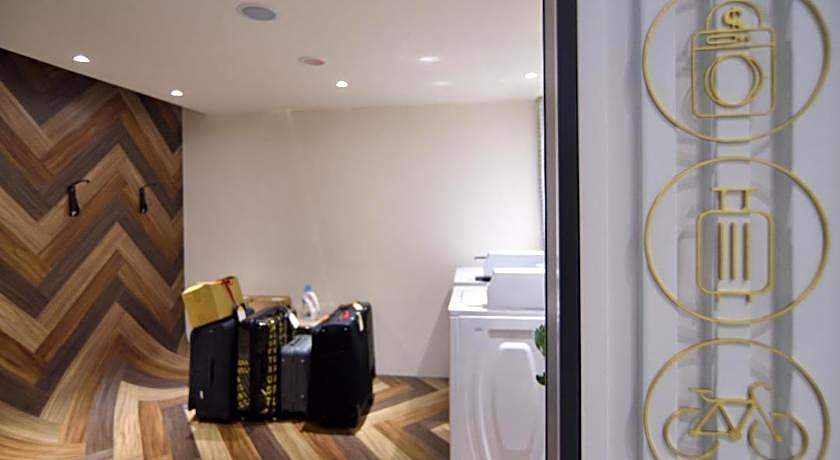 New California Hotel