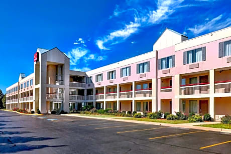 Econo Lodge Willowbrook