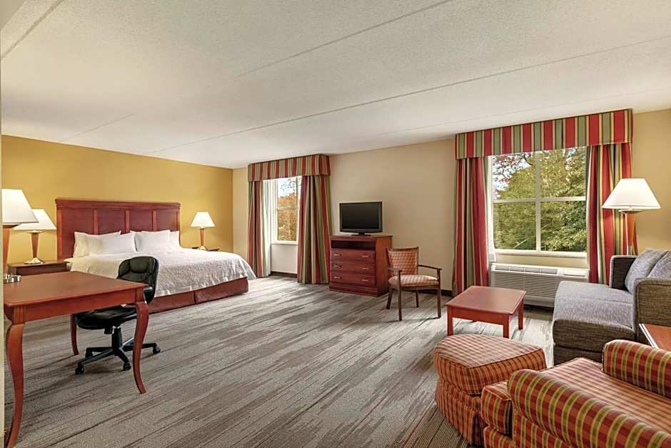 Hampton Inn By Hilton & Suites Williamsburg Historic District Va