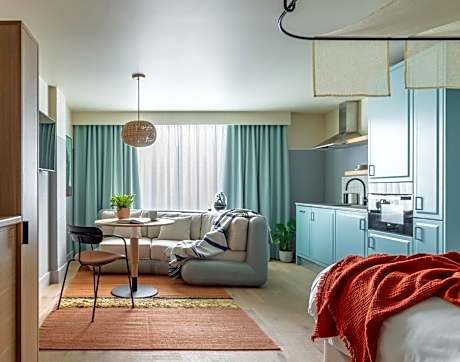 Bermonds Locke, Tower Bridge