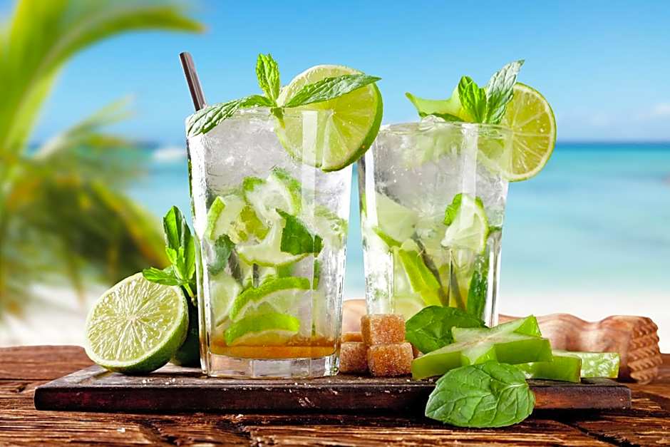 Ammos Beach Seaside Luxury Suites Hotel