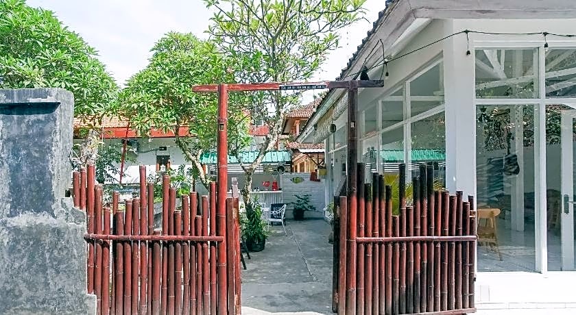 Indopurejoy House - Komala Indah Cottages