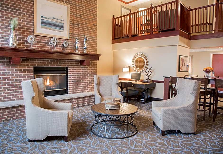 AmericInn by Wyndham Mounds View Minneapolis