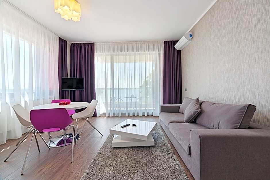 Tomis Garden Apartments Mamaia