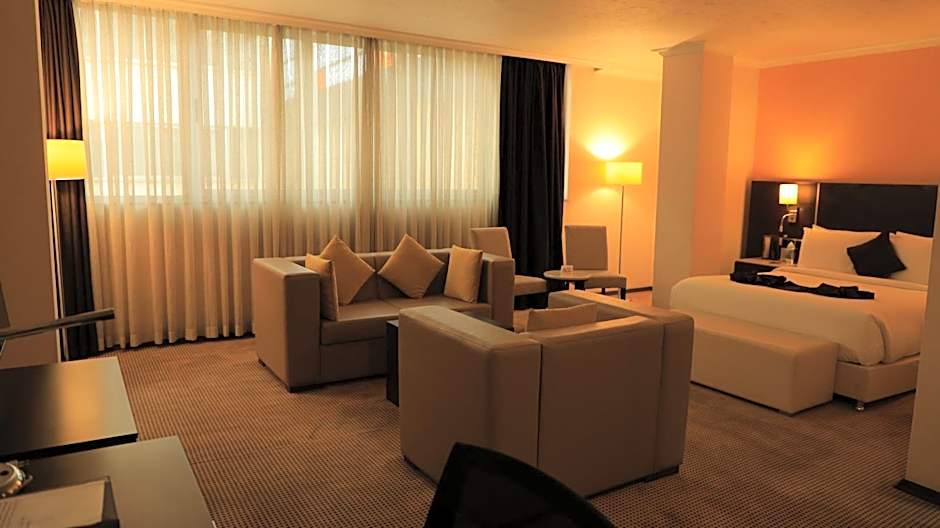 Cassiopeia Hotel