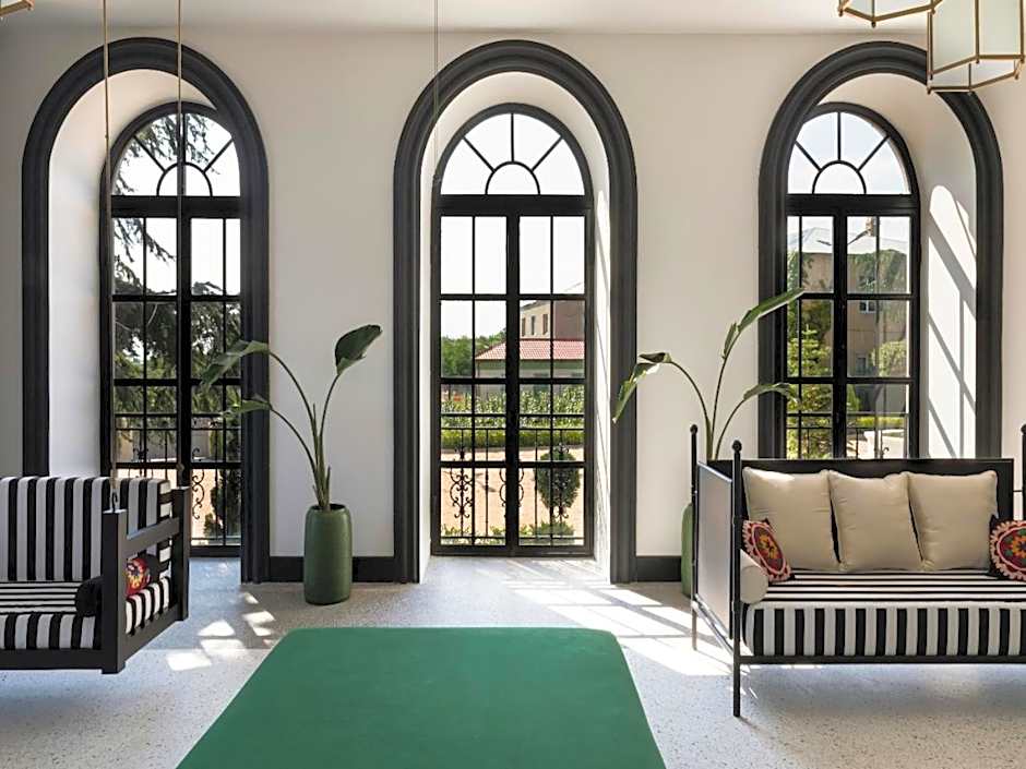 Esquisse Design Hotel