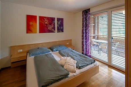 Apartment with Mountain View - Annex