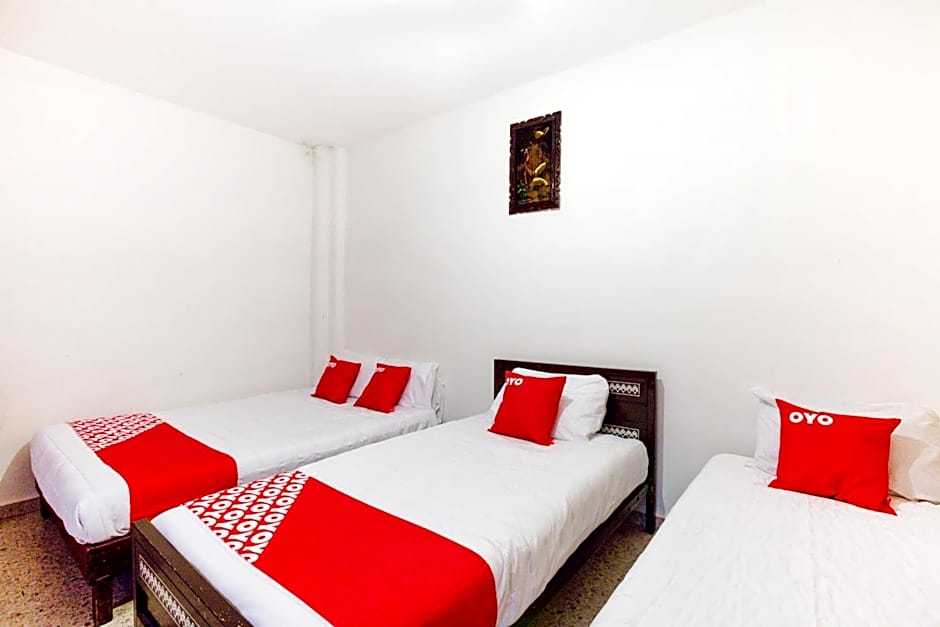 OYO Hotel Emperador