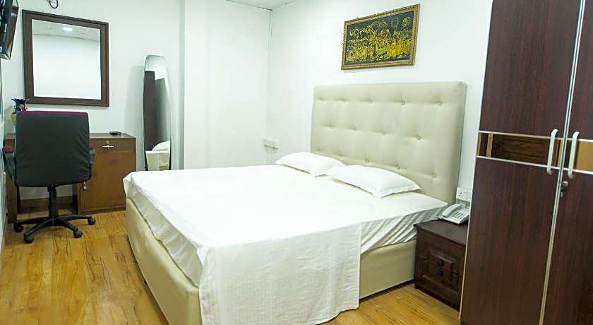 Metro City Hotel