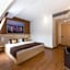 Promenade City Hotel