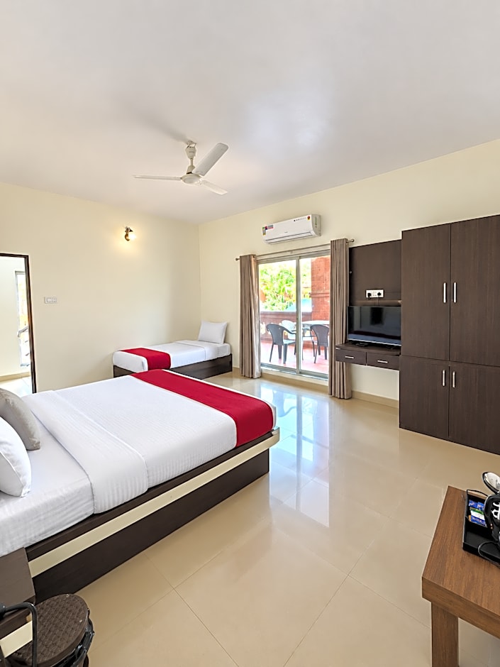 Cloud Green Resort & Spa