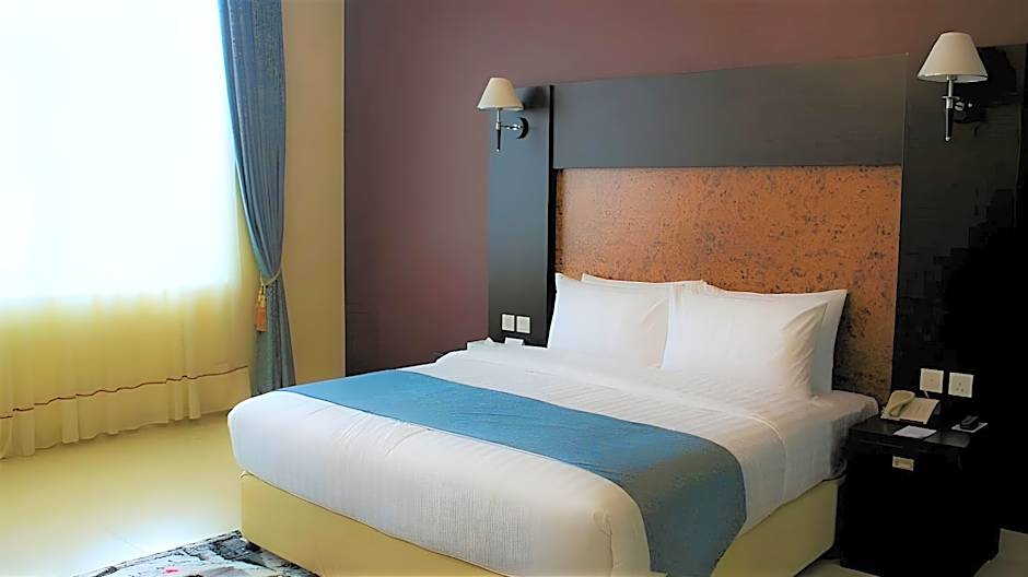 Royal Phoenicia Hotel