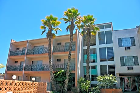 Royal Century Hotel at LAX