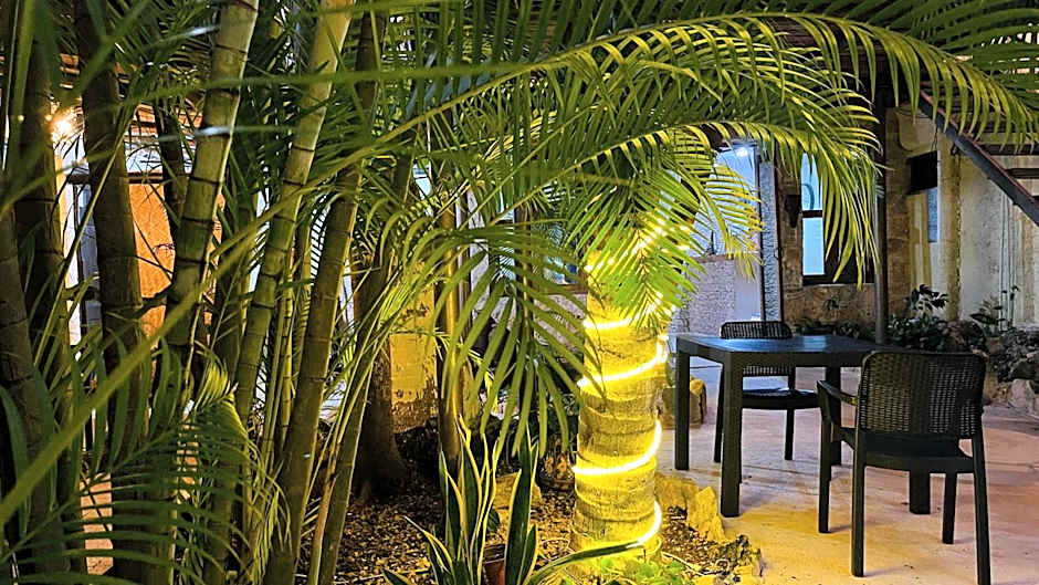 Hotel B&B by Playa del Karma