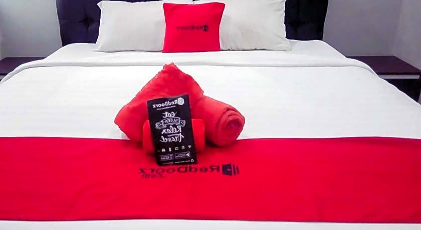 RedDoorz @ Jalan Pendidikan Mataram