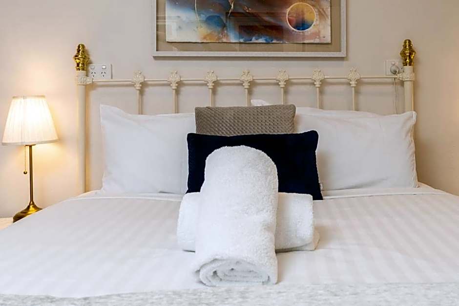 Peaceful 1BR Home near Canberra Hospital - Hosted by CanStay