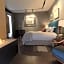 Uvence Arte + Hotel