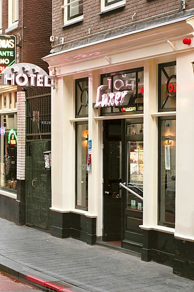Hotel Luxer