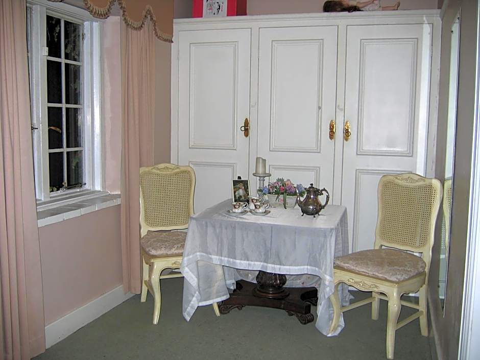 Villa Victoria Executive Guest House