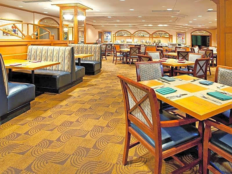 Crowne Plaza Chicago - Northbrook – Northbrook, IL