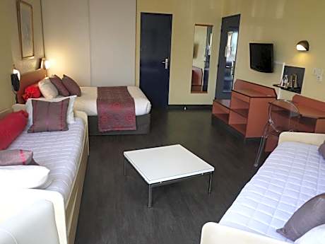 Quadruple Room with One Double Bed and Two Single Beds