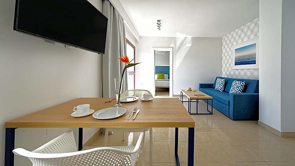 Broncemar Beach Suites