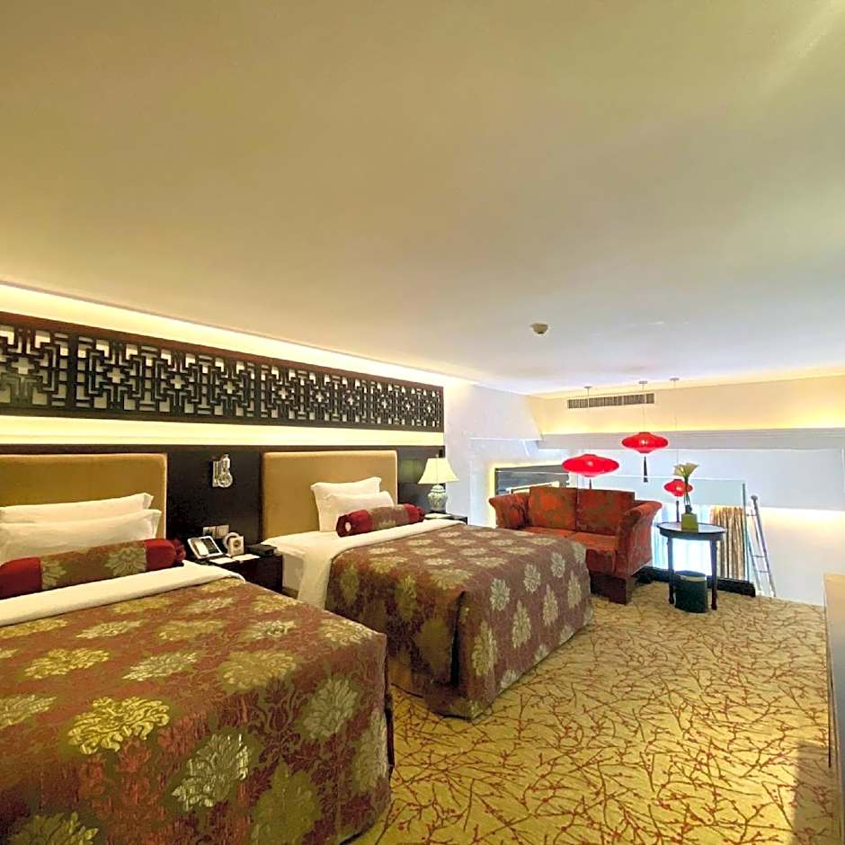 Metropole Hotel