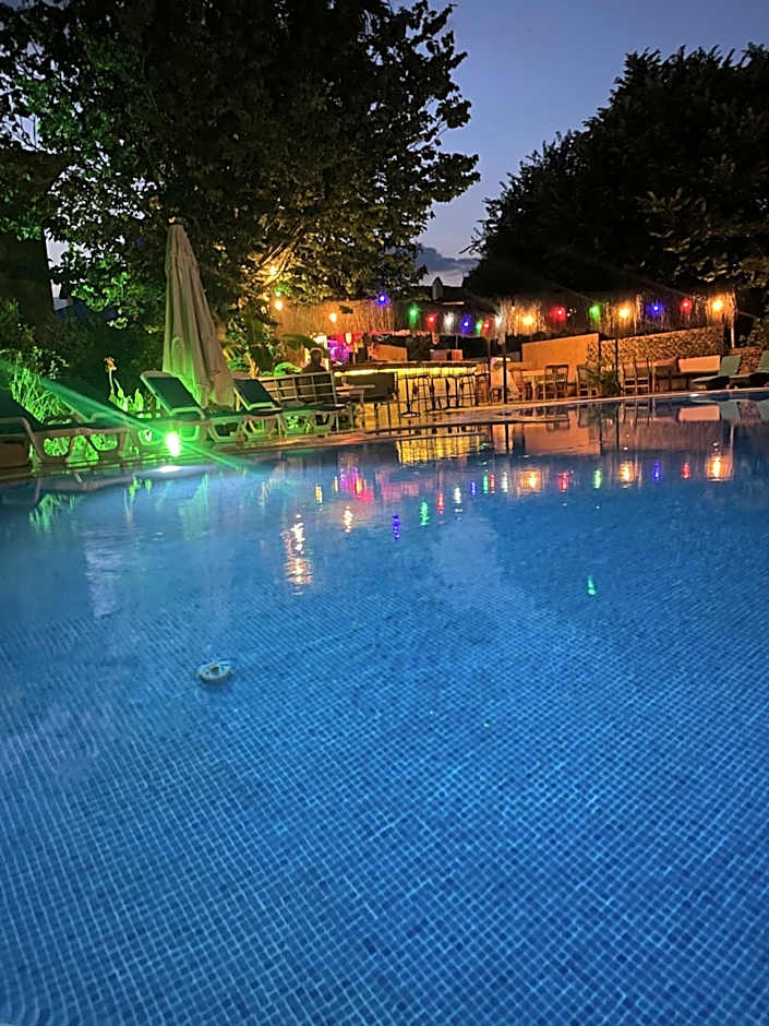 Konak Su Hotel