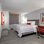 Hotel Saint Clair - Magnificent Mile