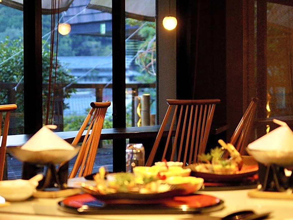 Iga AkameOnsen Taisenkaku