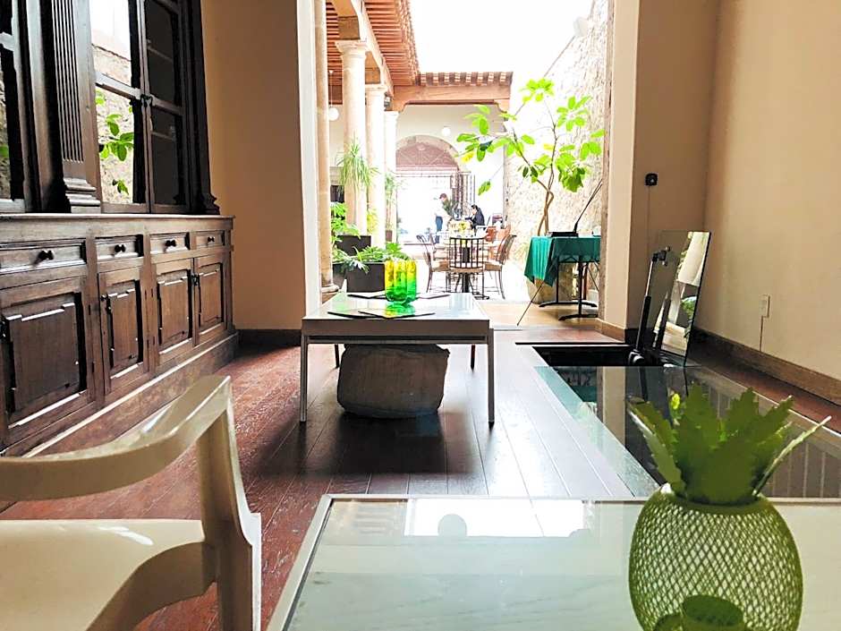 Hotel Hosting House Expres